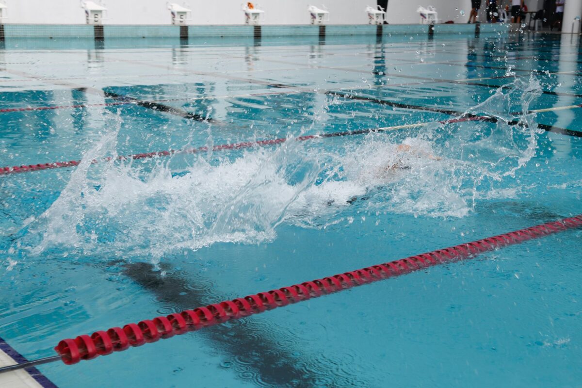 théo curin natation qu projet ironman
