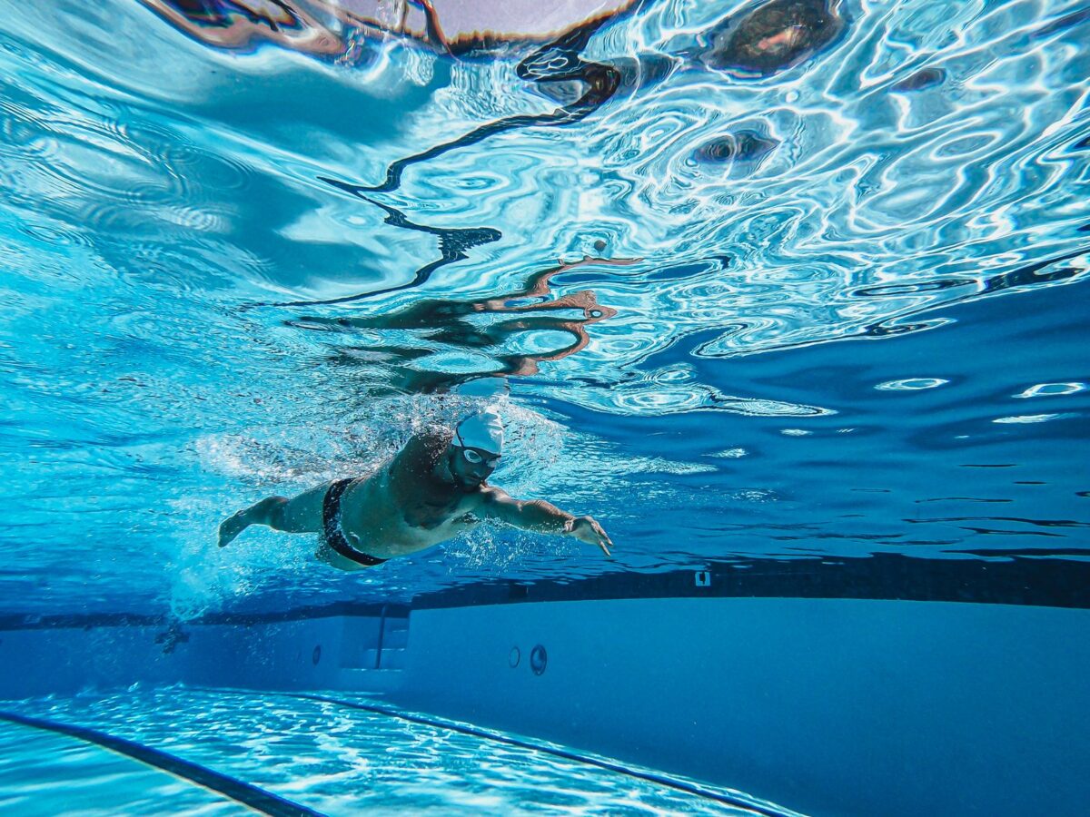 théo curin natation passe